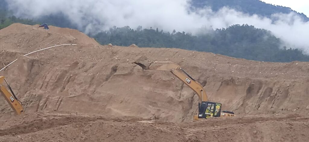 Kecamatan Dengilo Pohuwato Diprediksi Tinggal Gundukan Pasir Akibat Tambang Ilegal