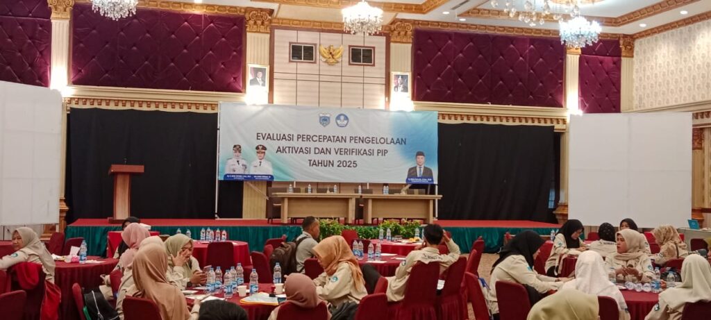 Dinas Pendidikan Gelar Evaluasi Percepatan Pengelolaan Aktivasi dan Privikasi PIP Tahun 2025