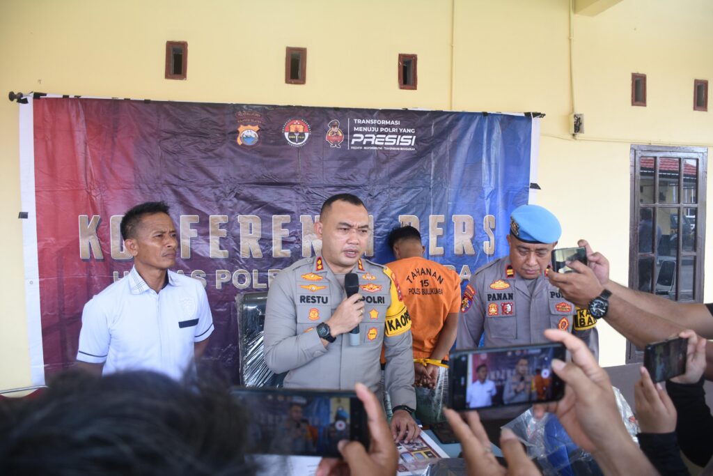 Polres Bulukumba Gelar Konferensi Pers Kasus Begal, Kapolres Ungkap Modus Pelaku