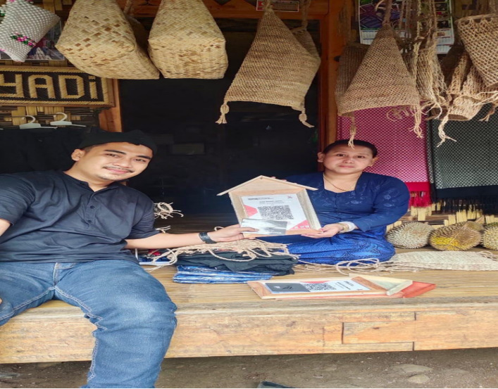 Dukung UMKM Adat, BRI BO Rangkasbitung Gandeng Perajin Baduy Luar Gunakan QRIS