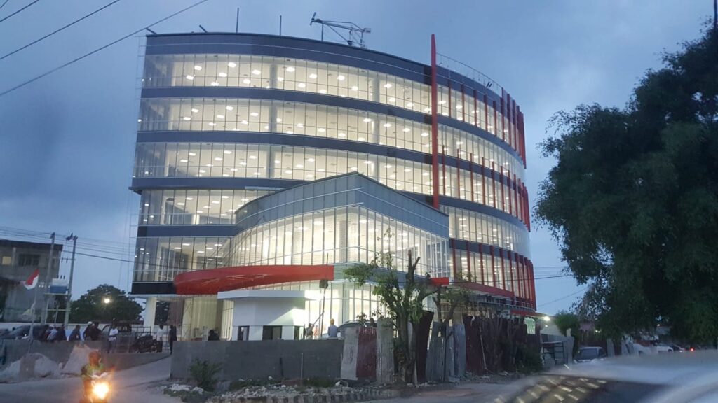 Skandal Kasus Telkom Siantar: Penasihat Hukum Bongkar ‘Audit Abal-abal’ Ahli, Gedung Tahan Gempa Tapi Kerugian Beton Di-Nol-kan!