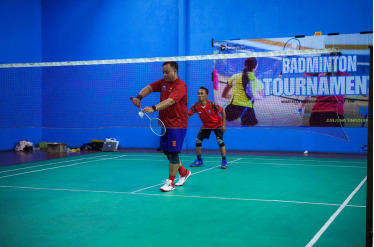 Sportakuler BRI KC Balaraja Gelar Turnamen Badminton Supervisi untuk Perkuat Nilai Produktif dan Kolaboratif