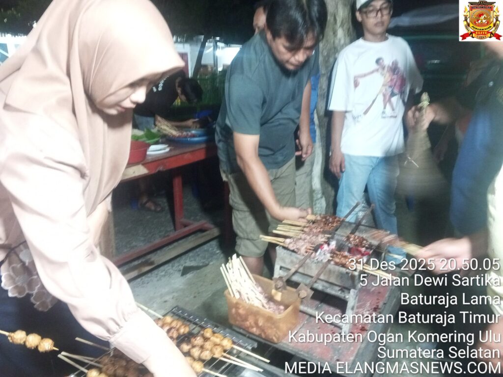 Anggota DPRD OKU Ajak Warga Sambut Tahun Baru 2026 dengan Bakar Jagung dan Sate Rusa