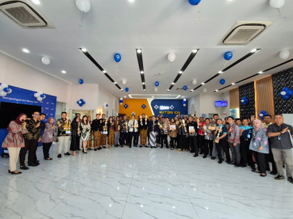 Antusias dan Kompak, BRI Cabang Jakarta Daan Mogot Rayakan HUT BRI ke-130 dengan Penuh Semangat Kekeluargaan