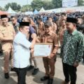 H.Margono A.Md Ketua APDESI Kabupaten Karawang Raih Penghargaan Anugerah Pajak Daerah tahun 2025.