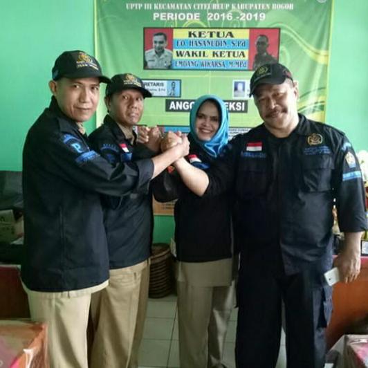 Prof Dr KH Sutan Nasomal SHH Klaem YLBH CCI Dorong Literasi Hukum untuk Mencerdaskan Anak Bangsa.