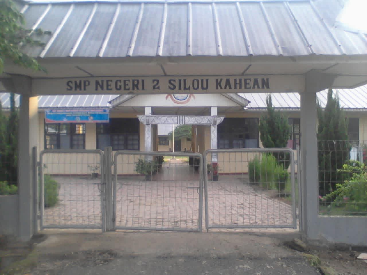 Kepala Sekolah SMP Negeri 2 Bisnis PSR,Kibuli Warga “Suruh Beli Bibit Sawit, Padahal Telah Cair”