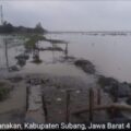 Turun Hujan Tiada Henti Hingga Pengerjaan Proyek Tembok Penahan Tanah (TPT) Di Wilayah Kecamatan Blanakan Terpaksa Tidak Di Kerjakan.