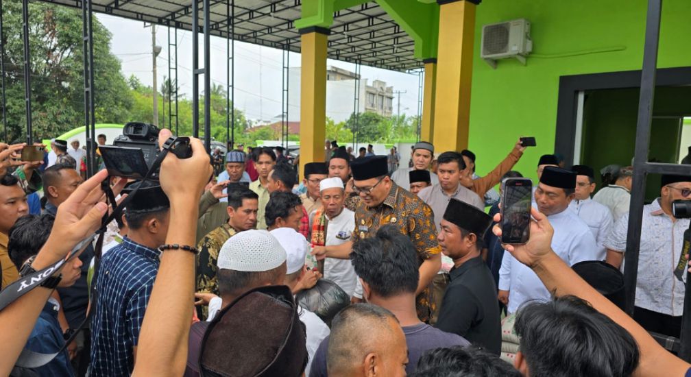 Sholat Jum’at Perdana di Lokasi Baru Mesjid Al-Ikhlas di Hadirin Ratusan Jema’ah