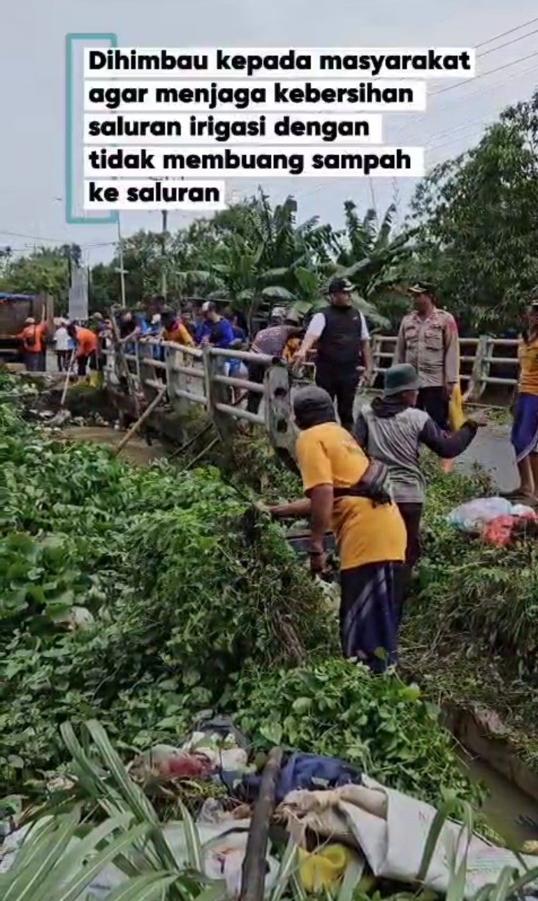 Camat Cilamaya Wetan Turun ke Pelosok Bantu Korban Banjir, Ketulusan Ade Setiawan Tuai Apresiasi Publik