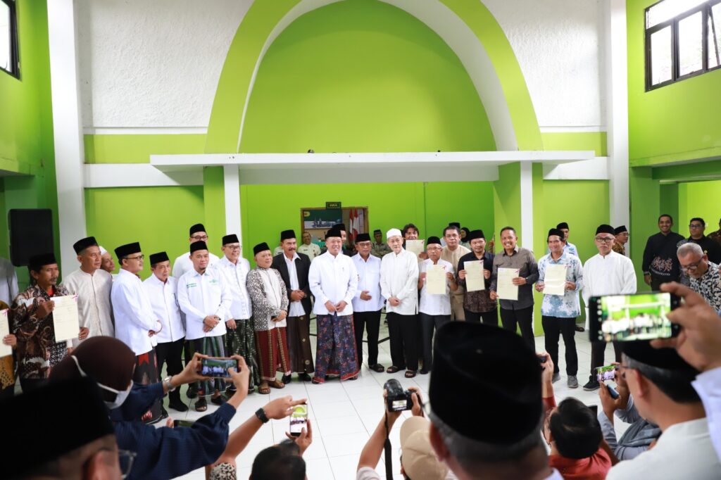 Kunjungan ke Banten, Menteri Nusron Dorong Peran Aktif Nadzir Dalam Sertipikasi Wakaf, Cegah Konflik Lahan