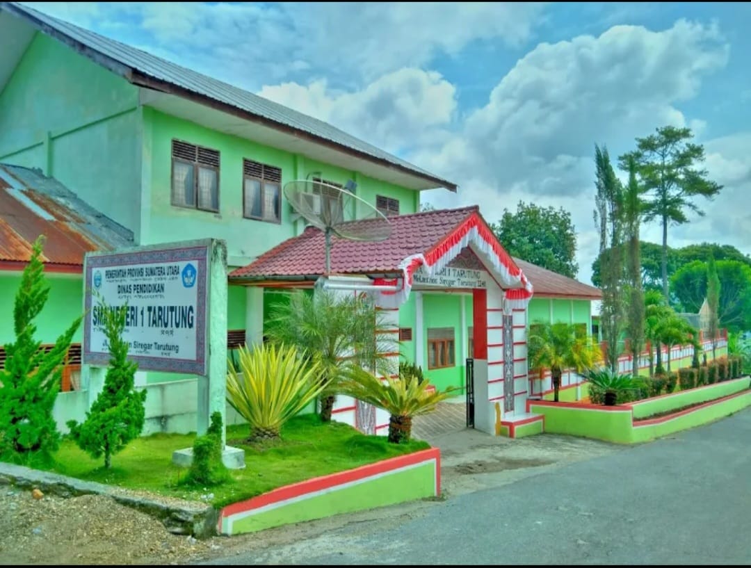Penggunaan Dana BOS 2025 SMAN 1 Tarutung Jadi Perbincangan Publik