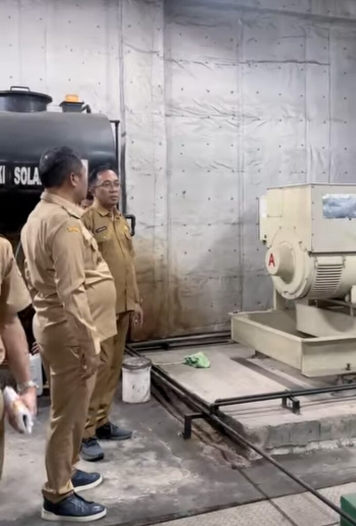 Wakil Bupati Karawang Tinjau RSUD Usai Apel Pagi, Pastikan Listrik Kembali Normal