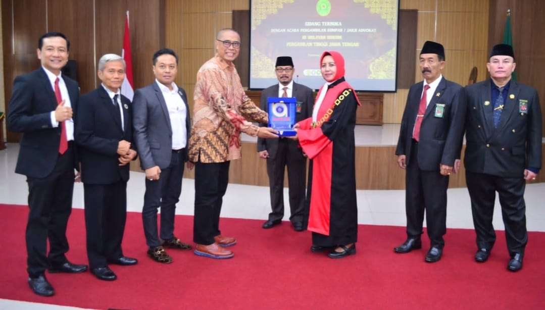 19 Advokat DePA-RI yang Diambil Sumpah Pengadilan Tinggi Jateng, Bertekad Jaga Integritas