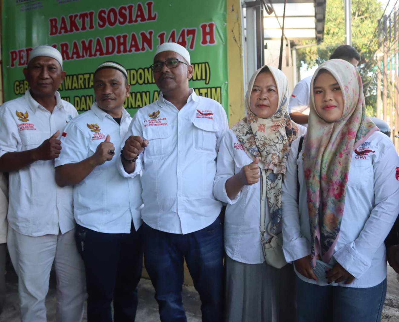 Gabungnya Wartawan Indonesia ( GWI ) Provinsi Banten Laksanakan Kegiatan Berbagi Takjil, Jum’at Berkah dan Santunan Anak Yatim
