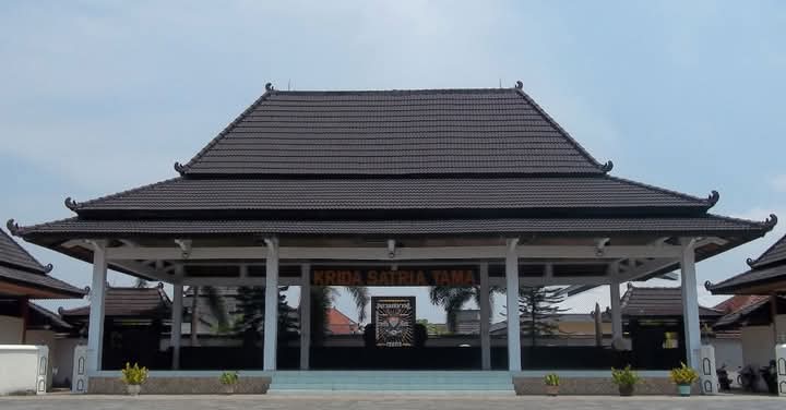 Tanggapi Kepemilikan Yayasan SH Terate,SEKUM PSHT Angkat Bicara!