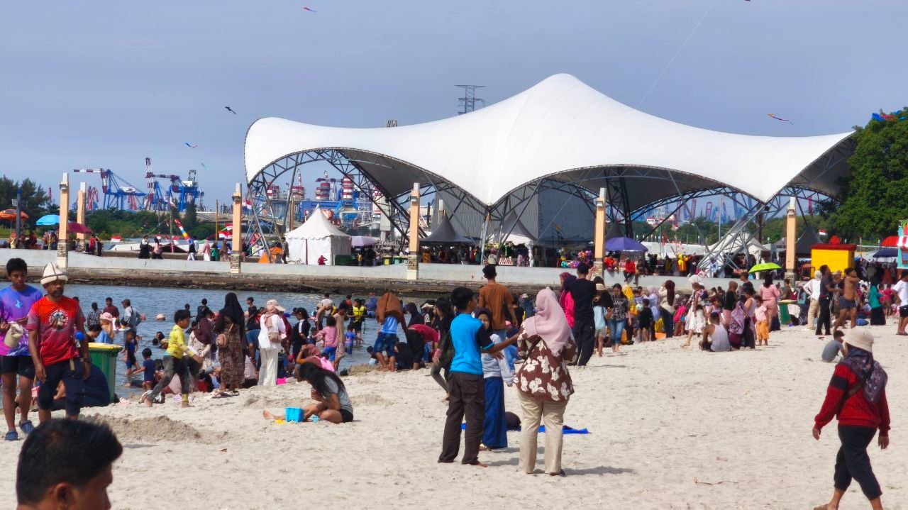 Gelombang Wisatawan Lebaran Hantam Ancol, 47 Ribu Pengunjung Tercatat hingga Sore