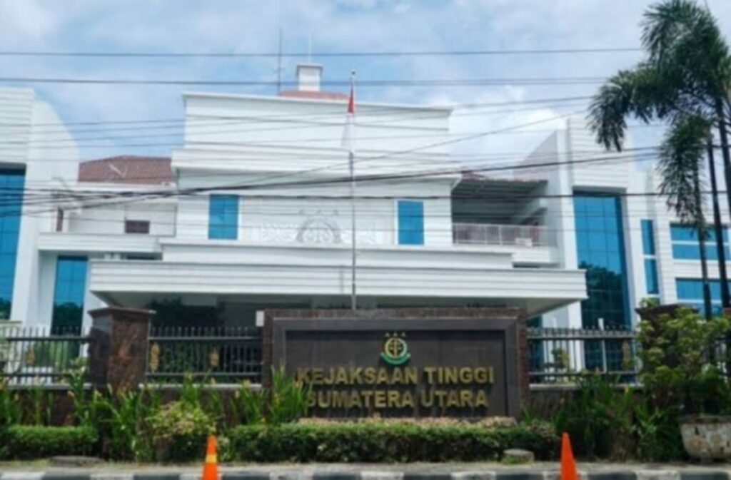 Kejatisu Terbitkan Sprint Korupsi KIP Di LLDikti Sumut @Puspha: Ini PR Utama Kajatisu Baru