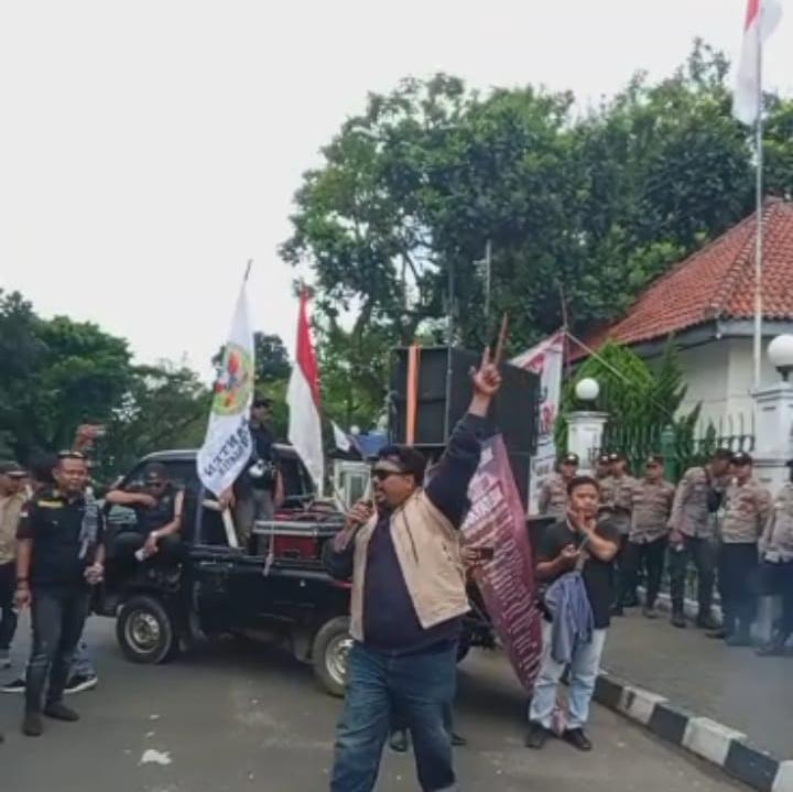 Di duga tak miliki Sertifikat NKV, Forwatu Banten Minta Dinas Terkait Tutup PT. ALMON Sebelum Terbit Sertifikat NKV