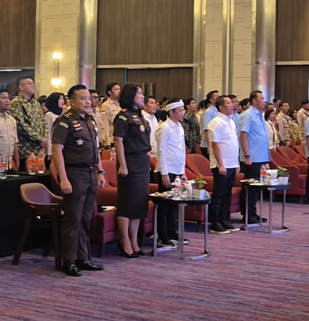Pengarahan dan Evaluasi Kasatuan Pelaksanaan, Mitra, dan Yayasan MBG di Jawa Barat