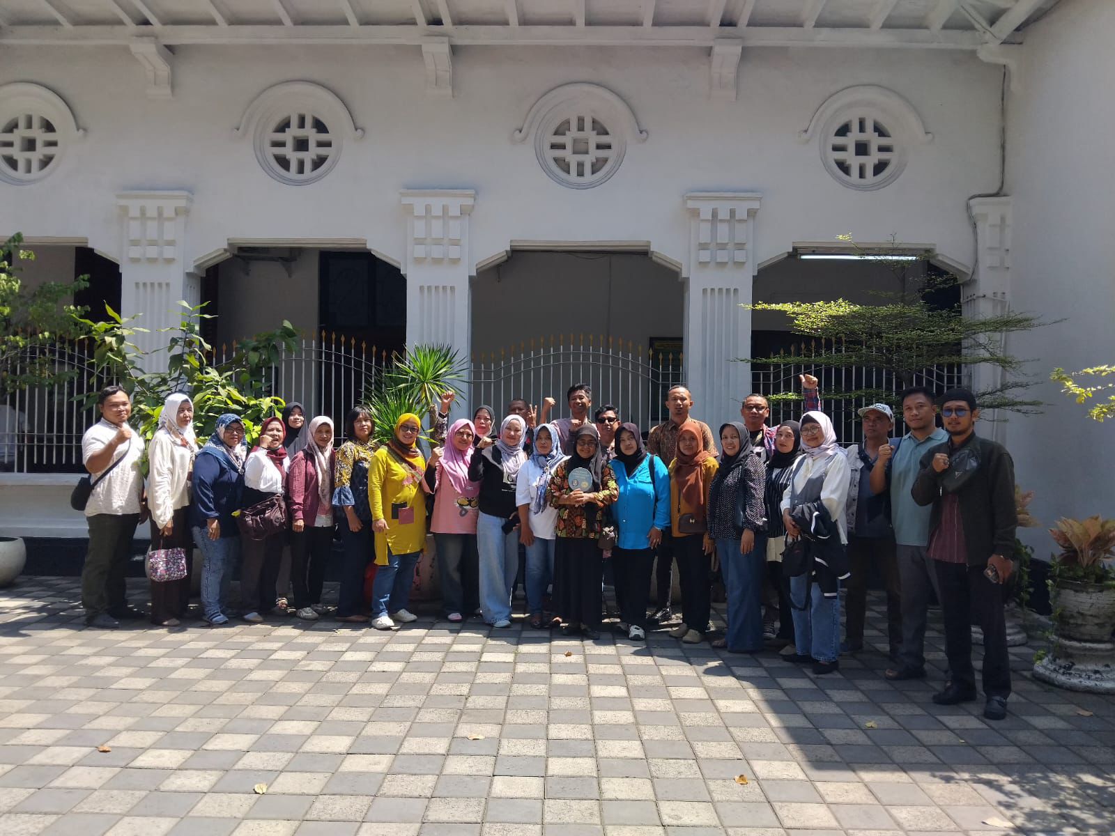 PN Surabaya Gelar Sidang PerdanaTergugat PT Kasa Husada Wira Jatim Tidak Hadir