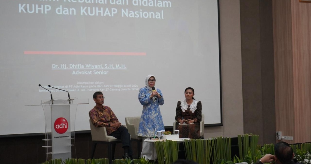 Dr. Dhifla Wiyani Sampaikan Badan Hukum Menjadi Subyek Hukum didalam Tindak Pidana Korporasi di Seminar Hukum Bersama PT Adhi Karya