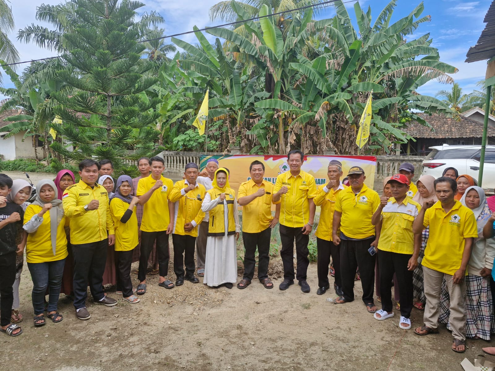 Dr Darlian Pone Buka Muscam Partai Golkar Kecamatan Bahuga, Haris Hermanto Terpilih Aklamasi