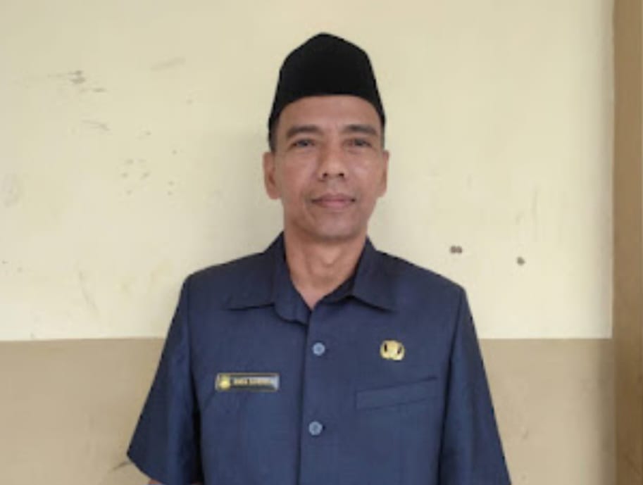 Dibalik perjuangan panjang Enda Suhenda, Yang penuh inspirasi, Dari guru honorer hingga menjadi kepala sekolah