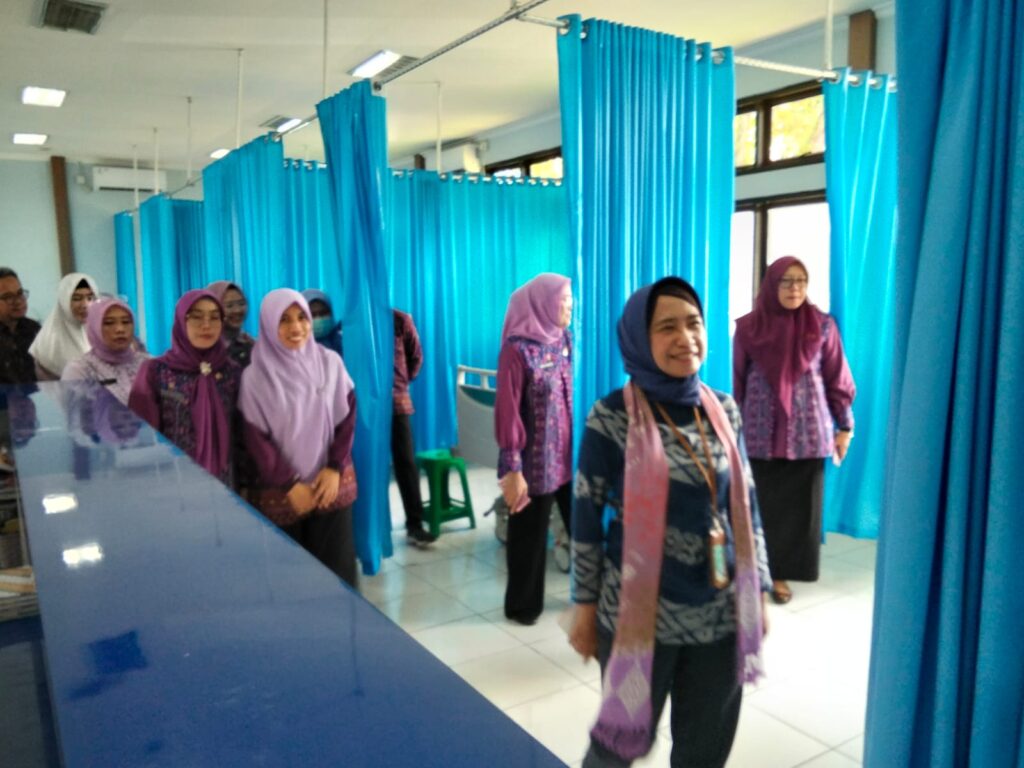 KUNJUNGAN TIM KEMENKES KE RUMAH SAKIT BESEMAH KOTA PAGARALAM.