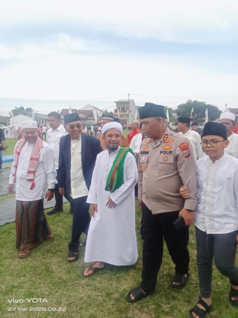 Bupati Simalungun Sholat Idul Adha 1447 H di dilapangan sepakbola Rambung merah, kecamatan Siantar, Ajak Masyarakat Perkuat Nilai Spiritual dan Sosial