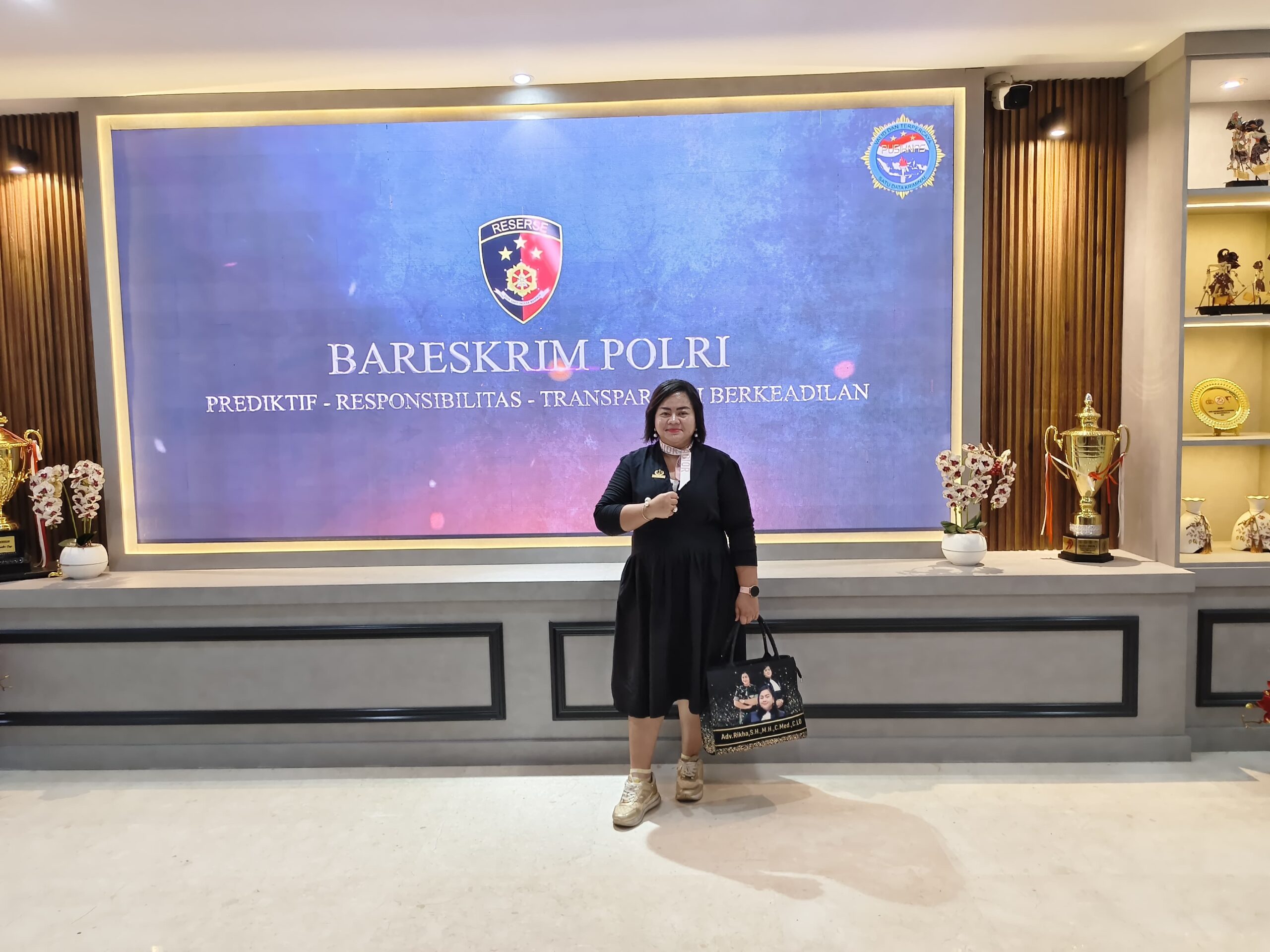 PRAKTISI HUKUM NASIONAL MENDESAK PENGUSUTAN TUNTAS DUGAAN KEKERASAN DAN KRIMINALISASI TERHADAP TEGUH RIYANTO