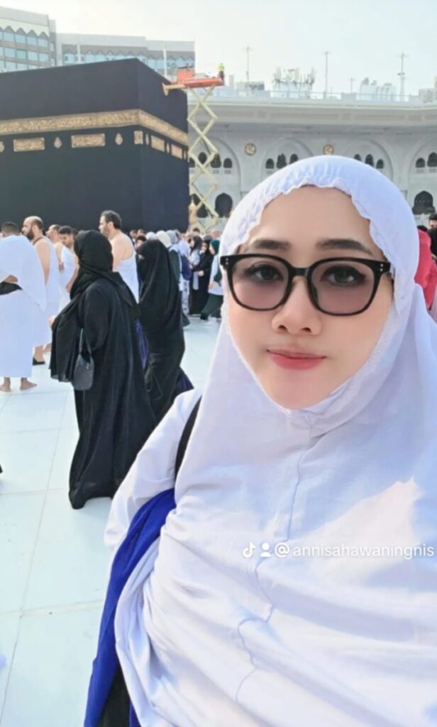 Direktur PT Annisa Ahmada Travel Umroh/Haji Sampaikan Ucapan Selamat Hari Raya Idul Adha 1447 H
