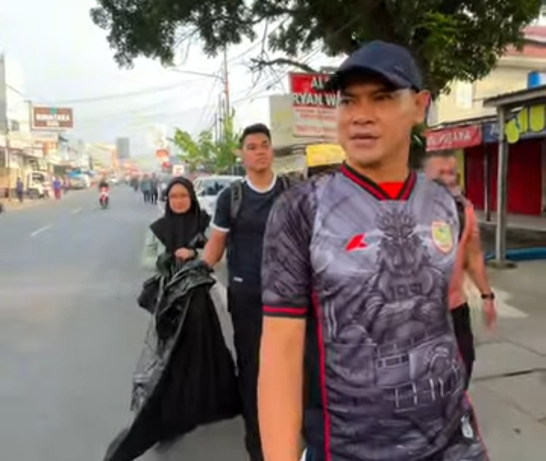 Sekda Karawang Pimpin Langsung Gerakan Indonesia ASRI, Fokus Penataan Kawasan Stasiun hingga Alun-Alun
