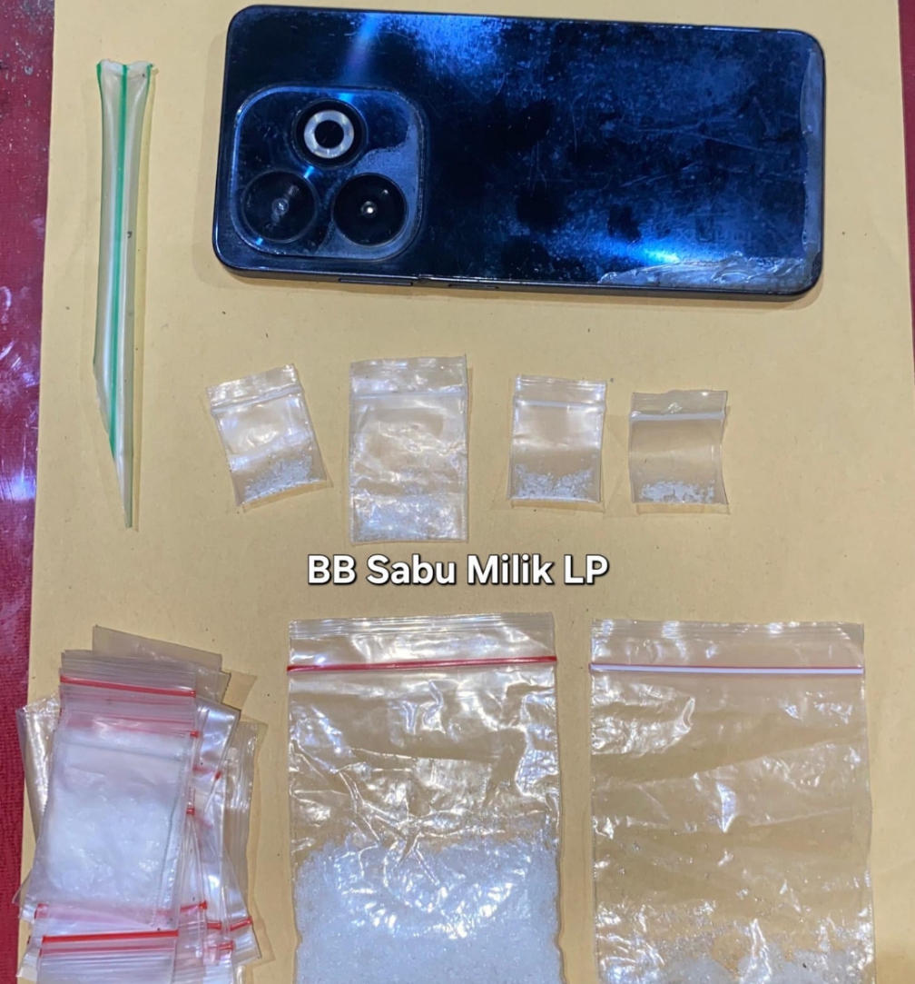 *Bandar dan Kurir Sabu Dibekuk! Satresnarkoba Polres Bulukumba Sita 11 Gram Sabu di Herlang*