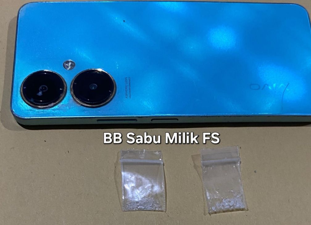 *Bandar dan Kurir Sabu Dibekuk! Satresnarkoba Polres Bulukumba Sita 11 Gram Sabu di Herlang*