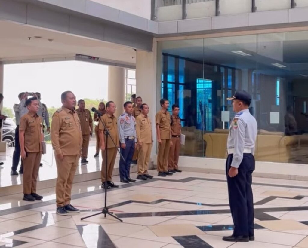 Wakil Bupati Karawang Tegur ASN Saat Sidak Pagi: Jangan Hanya Hadir, Tapi Minim Kinerja
