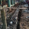 KADIS PUPR KARAWANG DAN KABID SDA BUDEG??? SAAT DIKONFIRMASI TERKAIT PEMASANGAN TURAP PULOJAYA