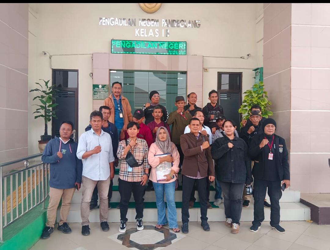 ADVOKAT KORBAN DUGAAN PENGEROYOKAN DESA BOJEN, DI KAWAL PROSES SIDANG BERSAMA AWAK MEDIA, HARAPKAN KEADILAN