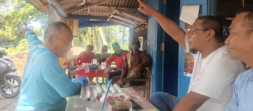 Petani Hutan Vs Fraksi PDIP Lamongan