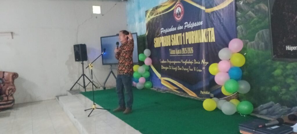 Penuh Haru, SMK Prabu Sakti Lebak Anyar Lepas 52 Siswa Kelas (3)
