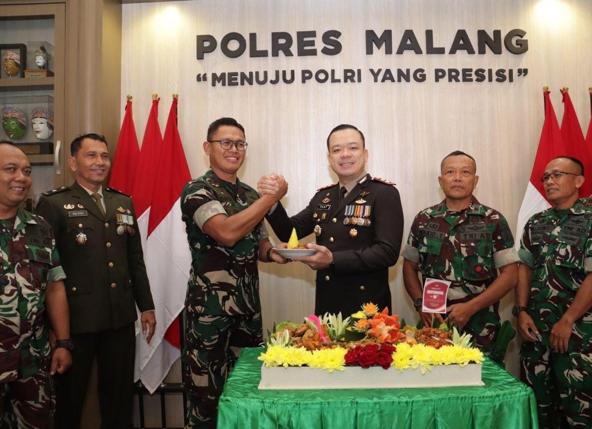 Dandim 0818 Malang _Batu Letkol Czi Bayu Nugroho Hadiri HUT Bhayangkara ke 80 Mapolres Kepanjen