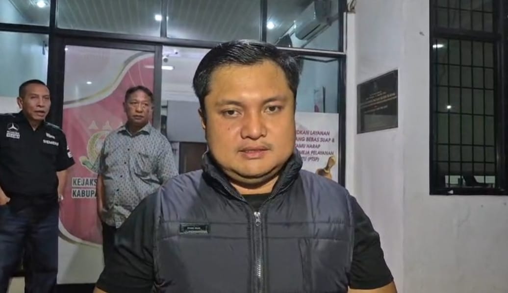 Anggota DPRD Kabupaten Bekasi Nyumarno Resmi Ditahan Kejari Cikarang, Kasus Dugaan Pengeroyokan Segera Disidangkan
