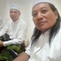 Wajah Putih Bersinar Berkah Bayak Baca Sholawat