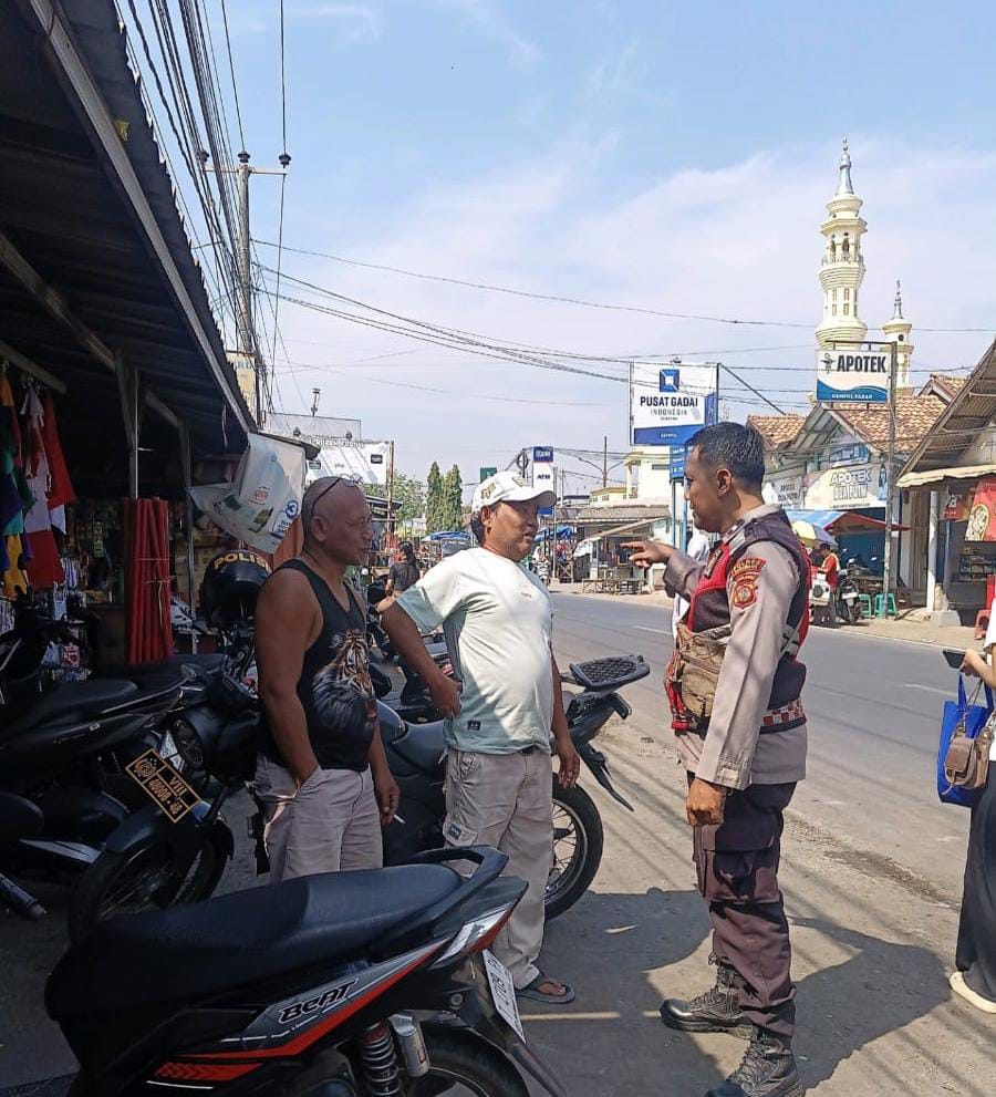 Prekat Polsek Banyusari Sosialisasikan Bahaya TPPO