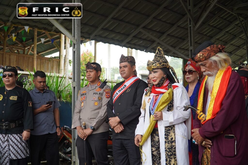 Terima Galunggung Award 2026, Kabid Humas Polda Jabar Tekankan Sinergi Budaya dan Keamanan