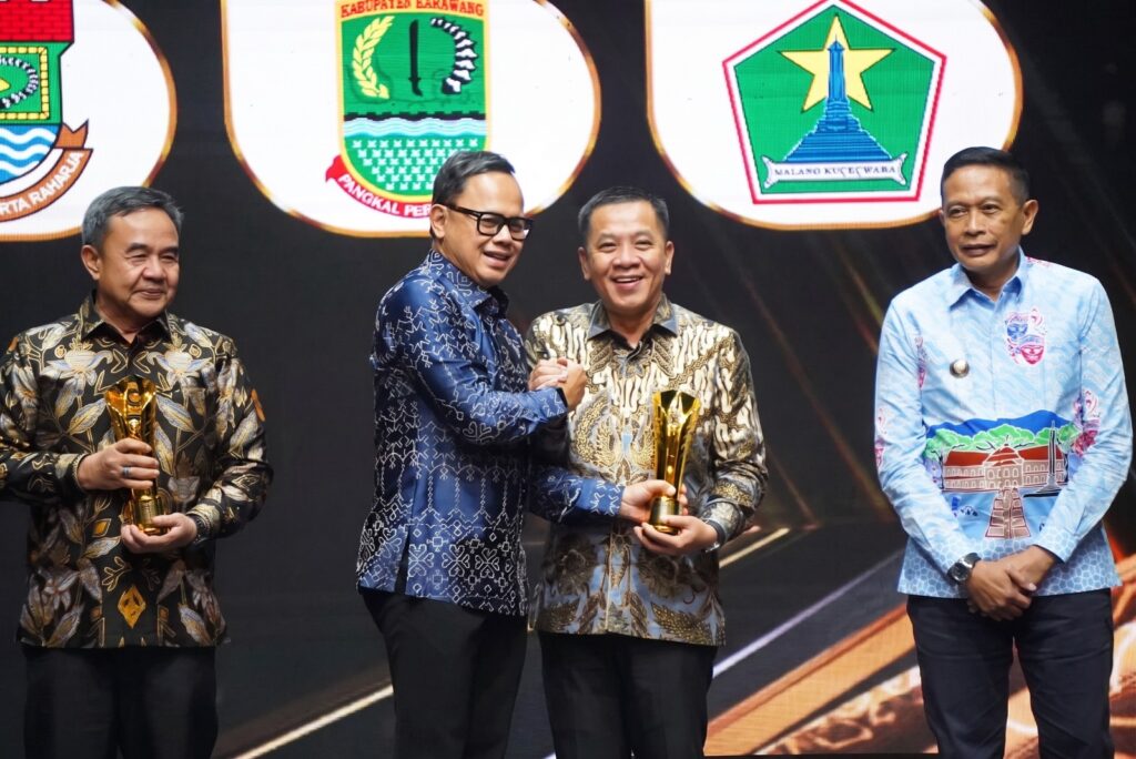Karawang Raih Pemimpin Daerah Award 2026, Inovasi Pelayanan Publik Jadi Sorotan