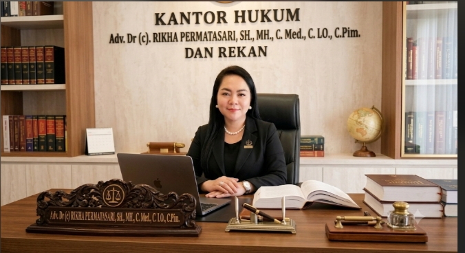 Dr (c) Adv. RIKHA PERMATASARI, SH.MH, Eks Perwira Kowad,Tegas Menembus Tembok Birokrasi Lembaga Tinggi Negara Demi Keadilan