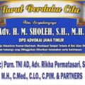 Dunia Advokat Berduka, Rikha Permatasari dan Frizon Parsaoran Sitanggang Sampaikan Penghormatan Terakhir kepada Adv. H. Muhammad Sholeh, S.H.