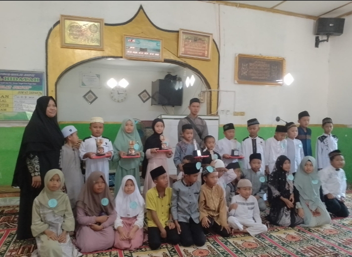 Pelaksanaan Lomba Azan dan Ayat-Ayat Pendek Sukses dilaksanakan.