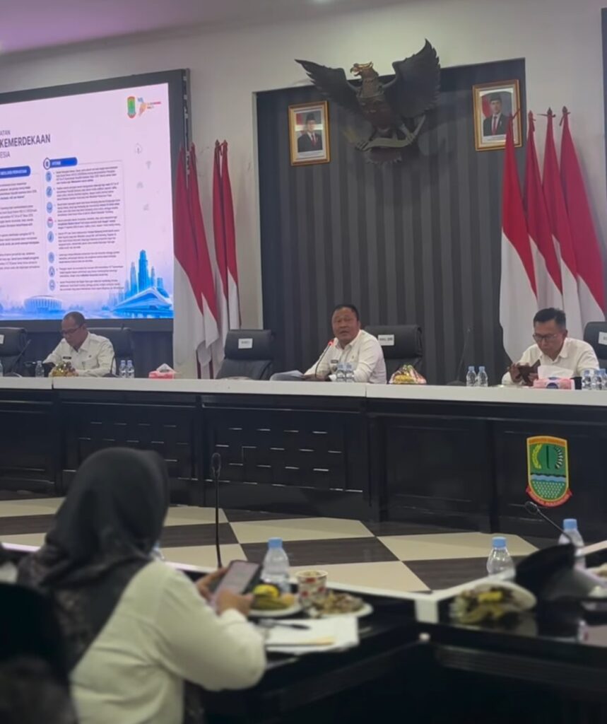 Perkuat Sinergi Pemerintahan, Pemkab Karawang Gelar Rapat Pimpinan Bahas Percepatan Program Prioritas